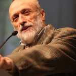 Carlo Petrini, il cibo come cultura: l�eredit� complessa di un rivoluzionario gentile